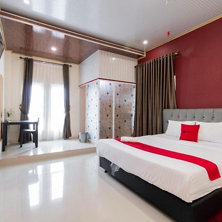 โอโย 1648 เปงีนาปัน ทรี โจเย Hotel ปาดัง ภายนอก รูปภาพ